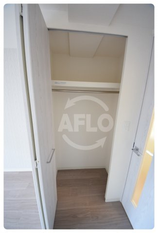 プレサンス上町台筆ヶ崎NORTHの収納|プレサンス上町台筆ヶ崎NORTH　クローゼット