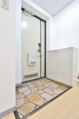 【玄関】 | ファミール日之出Ａ棟 | 参考写真（同物件別部屋）