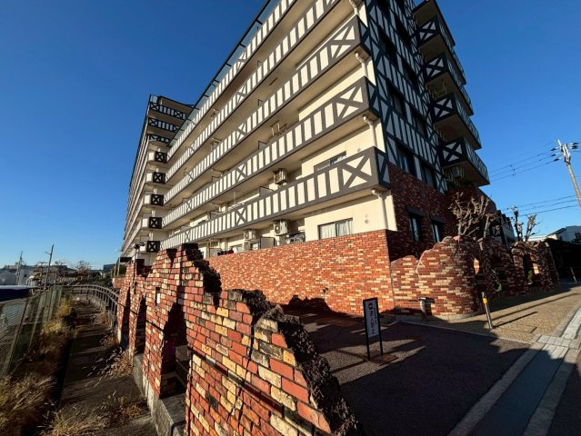 ブリティッシュ・ティンバー泉佐野