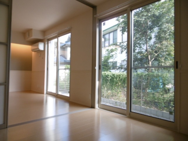 【居間・リビング】 | ソレイユ・ｉ