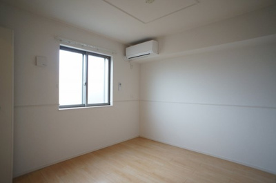 【寝室】 | エルシオンⅡ | 居室・リビング