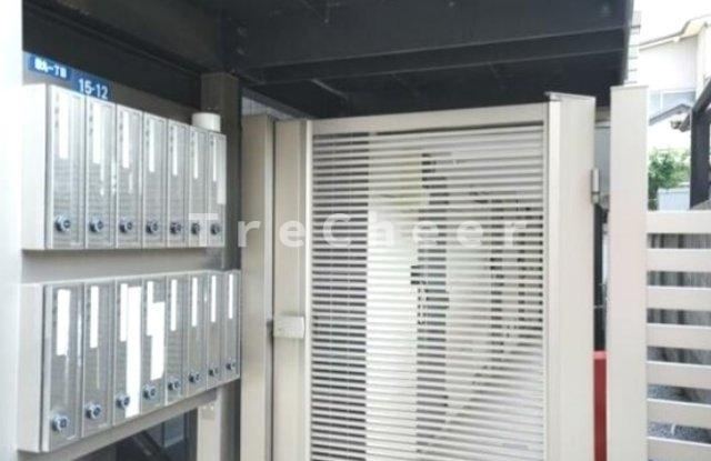 プレミアムバリュー板橋徳丸のエントランス