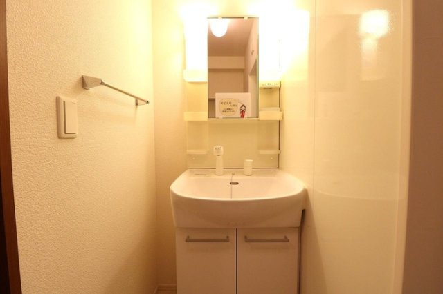 スバルコーポＳの独立洗面台|洗髪洗面化粧台