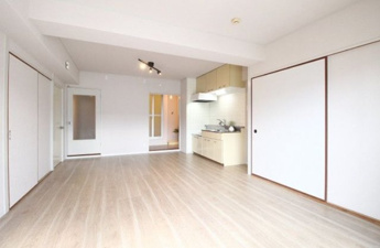 【居間・リビング】