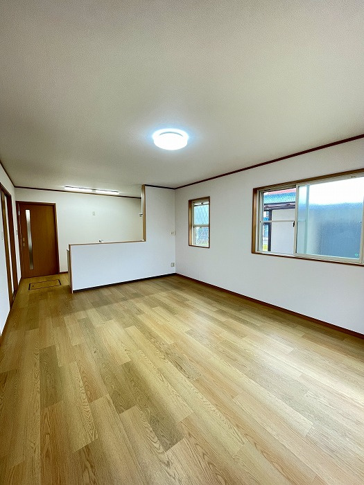 【居間・リビング】の画像