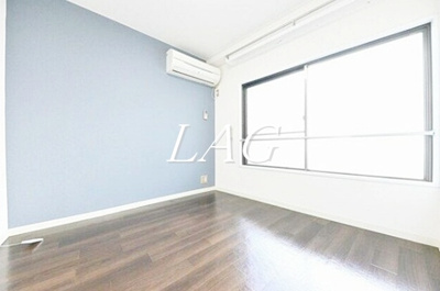 【居間・リビング】 | ルームズ北沢 | 洋室のお部屋です。