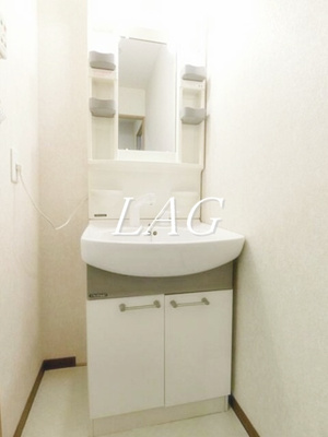 【洗面所】 | リリックコートＭ | 洗面台です。