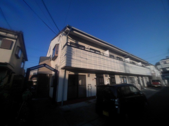 山本マンションの外観
