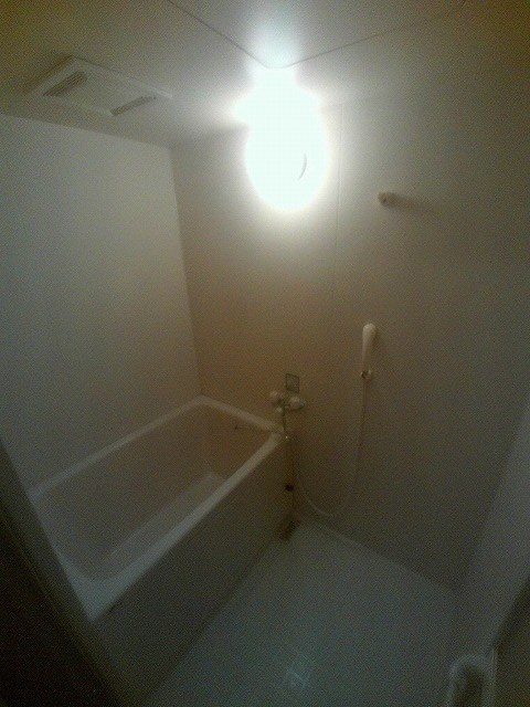 山本マンションの浴室