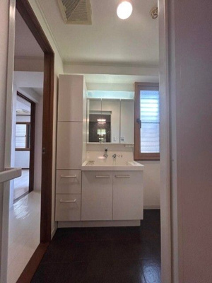 【独立洗面台】 | 白山ミノール | 朝の身支度には欠かせない独立洗面化粧台