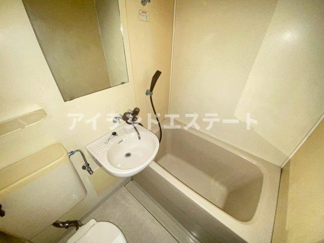 エクセルハイム駒沢　駅近　陽当たり良好　事務所相談可の浴室