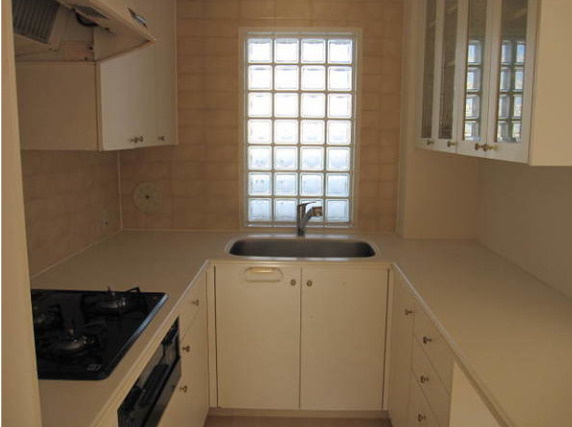 フラッツ都立大のキッチン