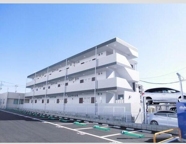 グランリアーレ荒井駅前