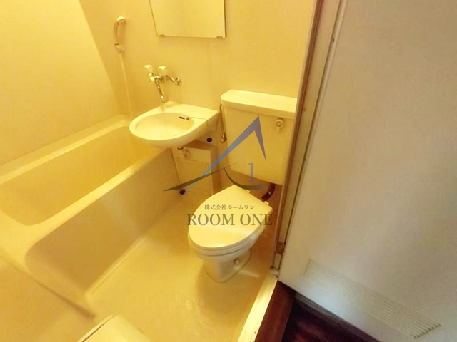 メゾンイーストの浴室|お風呂です。