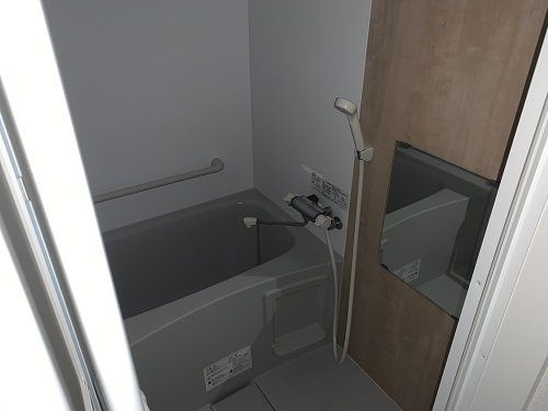 クレイノネオストリームの浴室