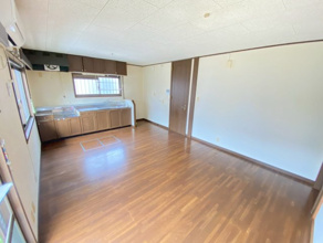 【居間・リビング】