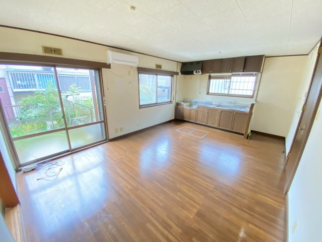 【居間・リビング】