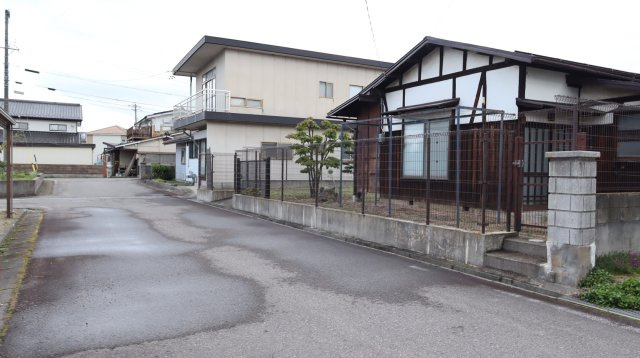 【中古】大町大新田の外観