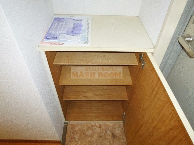 ラフィネ西荻の収納