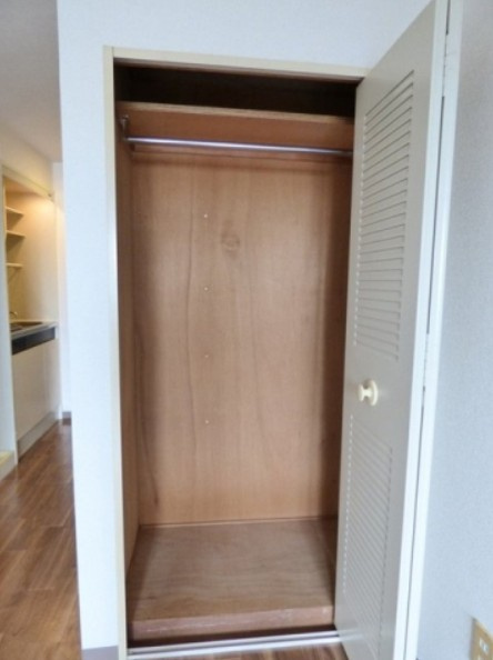 ラフィネ西荻の収納