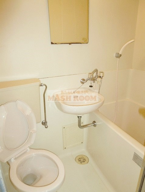 ラフィネ西荻の浴室