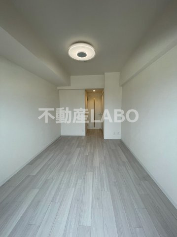 ララプレイスOSAKA DOME CITY フトゥーロの洋室