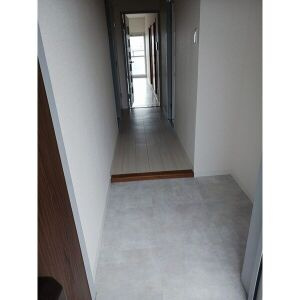 セジュールHIROの玄関