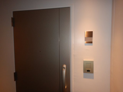 【玄関】 | レジエールイースト