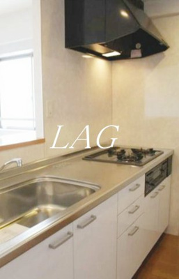 【キッチン】 | クリスタルコート | キッチンです。