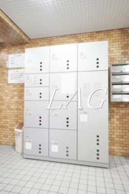 【その他共用部分】 | ライオンズマンション文京根津 | 宅配ボックスです。