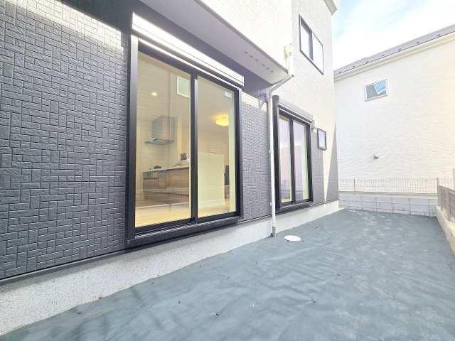 瑞穂町殿ケ谷　全3棟の庭