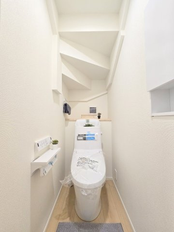 瑞穂町殿ケ谷　全3棟のトイレ