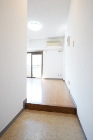 ライオンズマンション文京根津の玄関