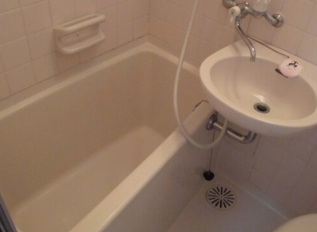 ライオンズマンション文京根津の浴室