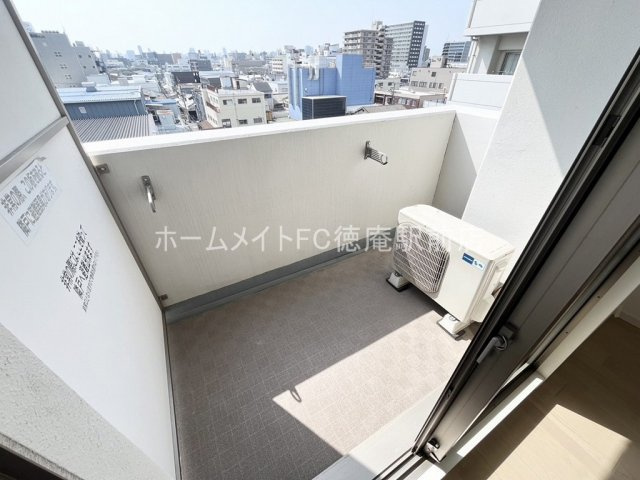 東大阪市高井田本通５丁目の賃貸マンションのバルコニー