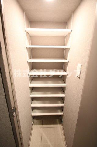 RELUXIA伊勢佐木長者町の収納