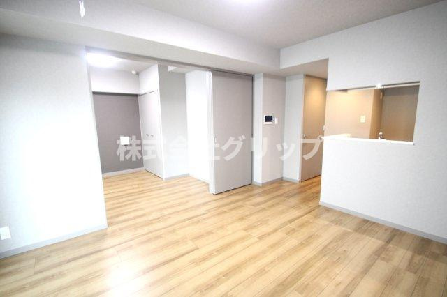 RELUXIA伊勢佐木長者町の居間・リビング