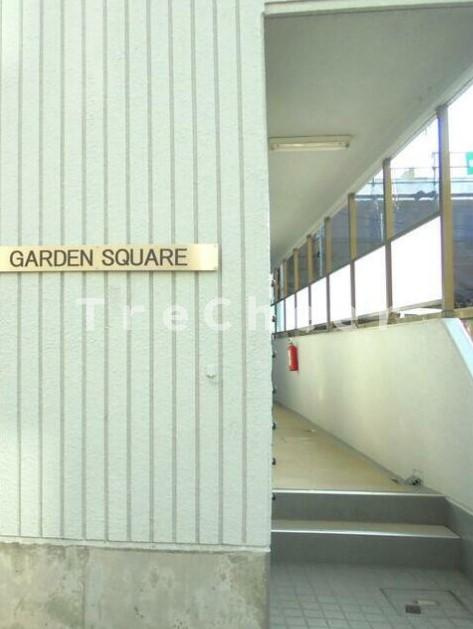 ガーデンスクエア練馬のエントランス