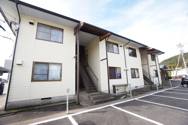 くすのき五番館の外観