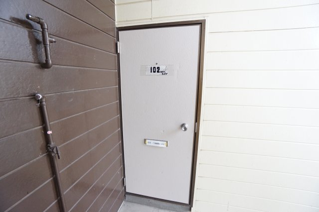 くすのき五番館のエントランス