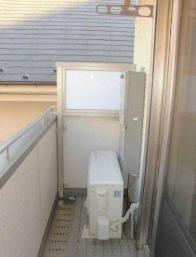 テル代官山　礼金０　ネット０　駅近　のバルコニー