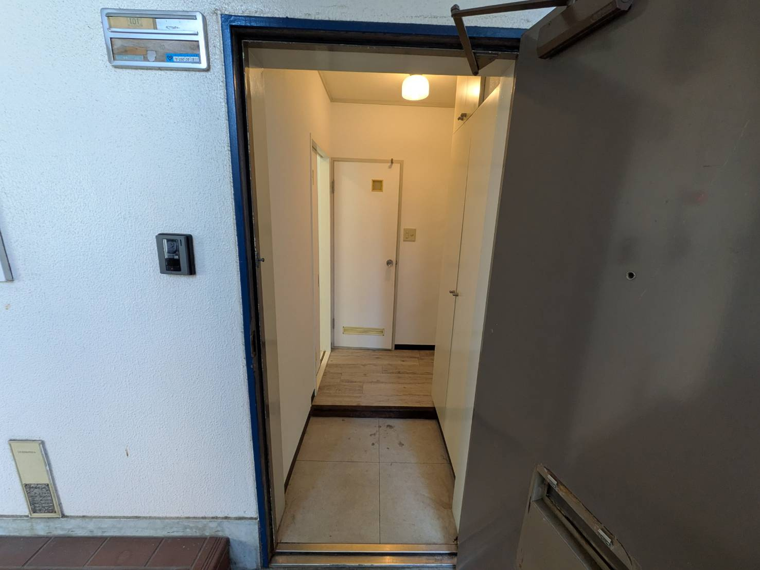 リブレシア明石の玄関