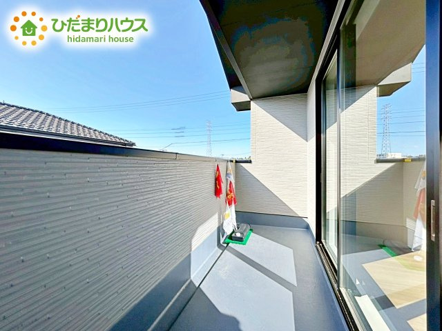【バルコニー】 | 那珂市菅谷11期　新築戸建 | バルコニー付きなら洗濯物がたくさん干せて乾きやすいですね