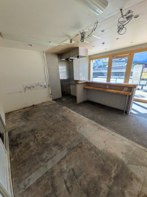  | シティロイヤル富雄駅前