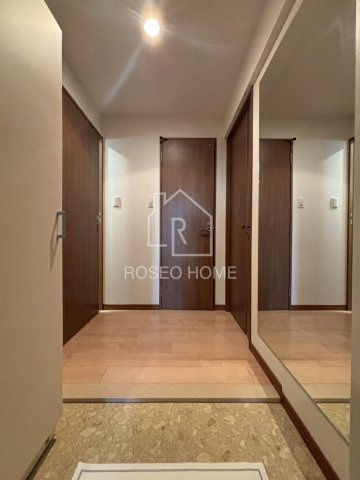 レオンコンフォート大手通の玄関