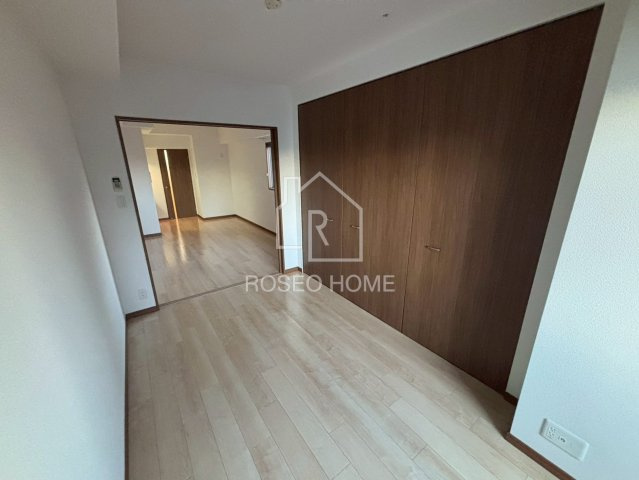 レオンコンフォート大手通の洋室