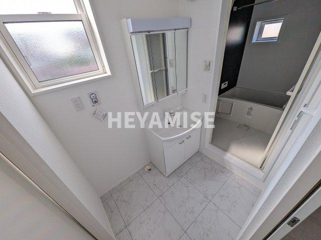 ルポゼ協和C棟の洗面所|※室内画像は類似物件のもの