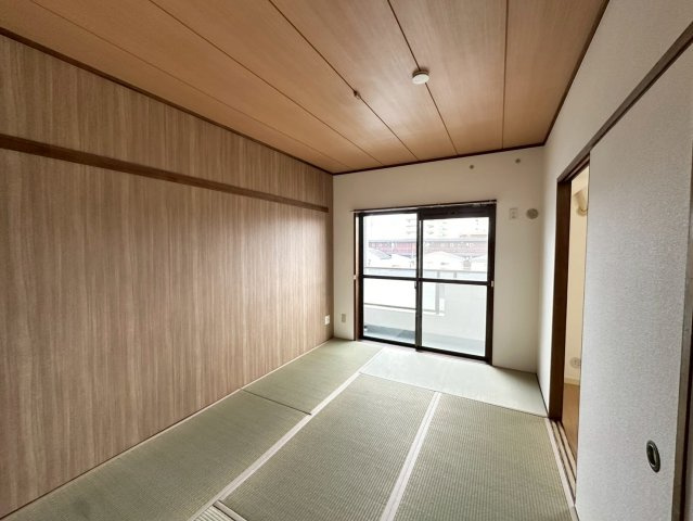 ベルメゾン武蔵浦和の和室