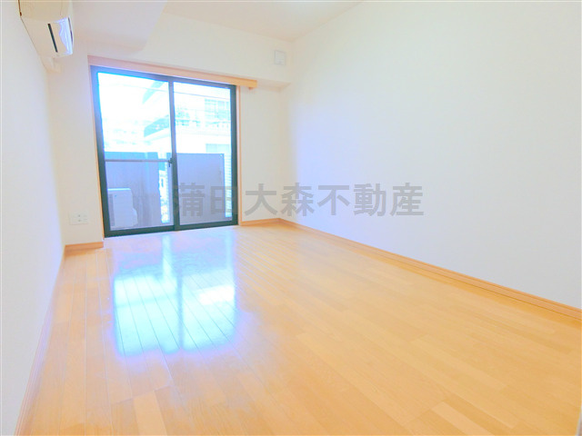 ルーブル多摩川参番館の居間・リビング