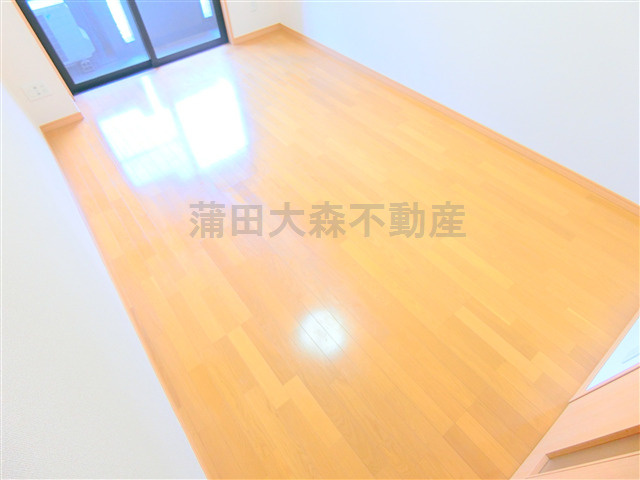 ルーブル多摩川参番館の居間・リビング